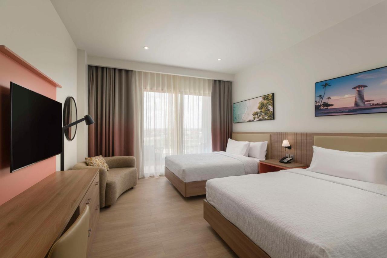Hilton Garden Inn La Romana Eksteriør bilde