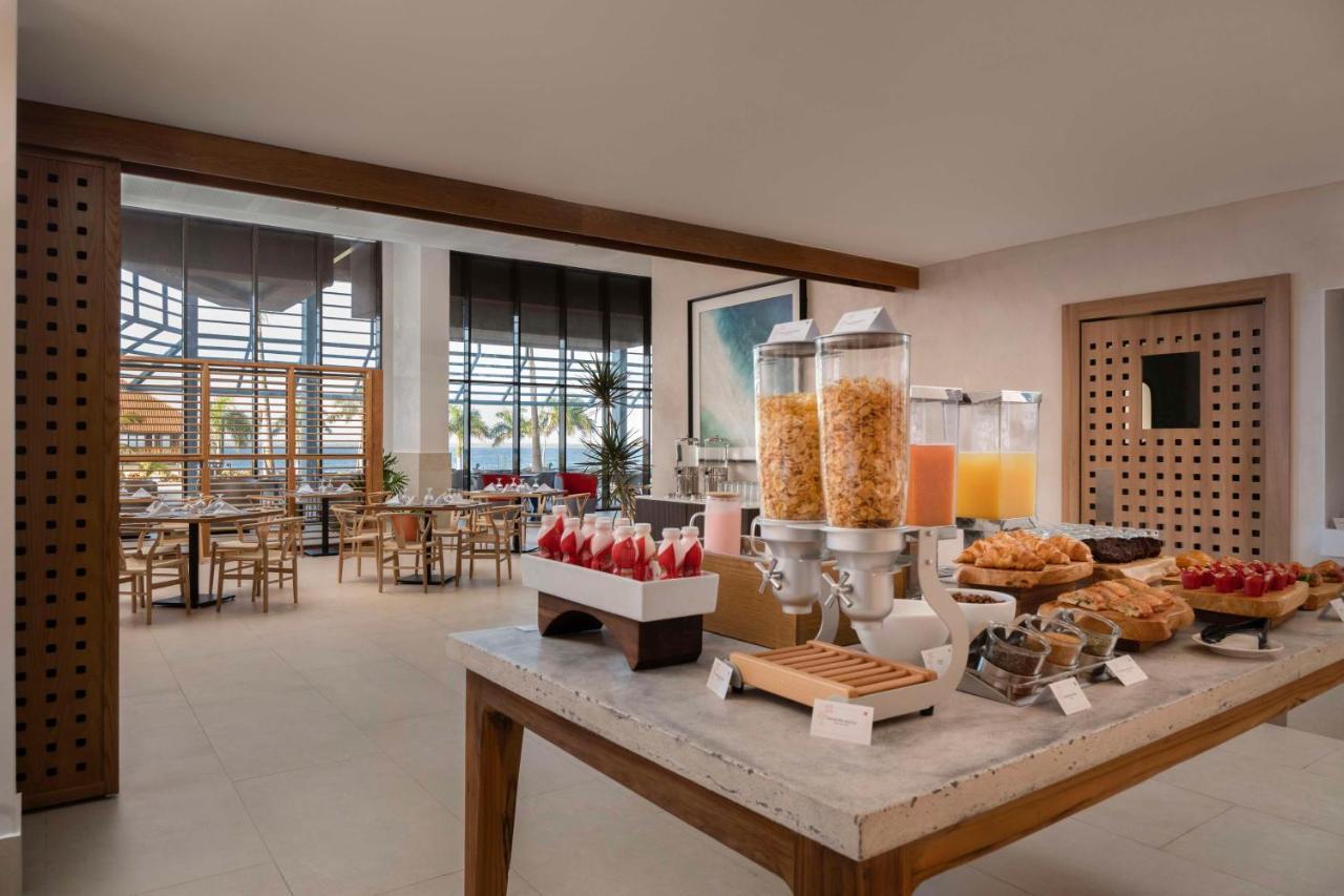 Hilton Garden Inn La Romana Eksteriør bilde