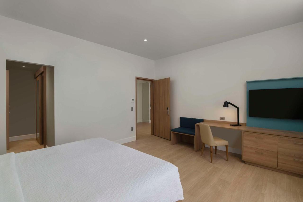 Hilton Garden Inn La Romana Eksteriør bilde
